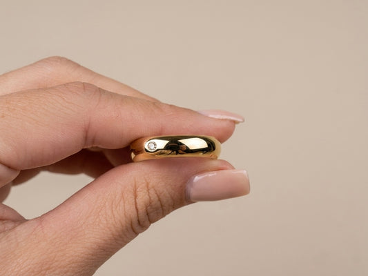 Anel com Zircônia Banhado a Ouro