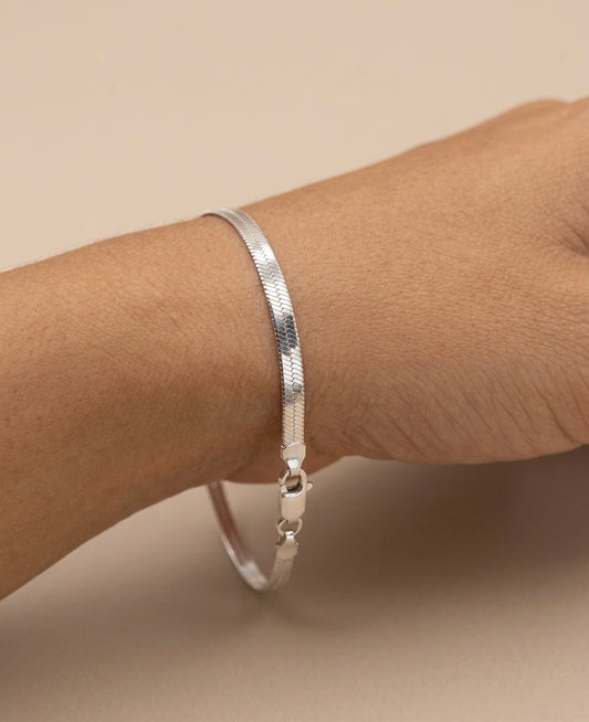 Pulseira Malha Fita Lisa Prata 925