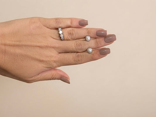 Conjunto Pérola com Halo de Zircônias em Prata 925