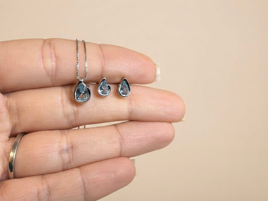Conjunto Gota Zircônia Azul em Prata 925