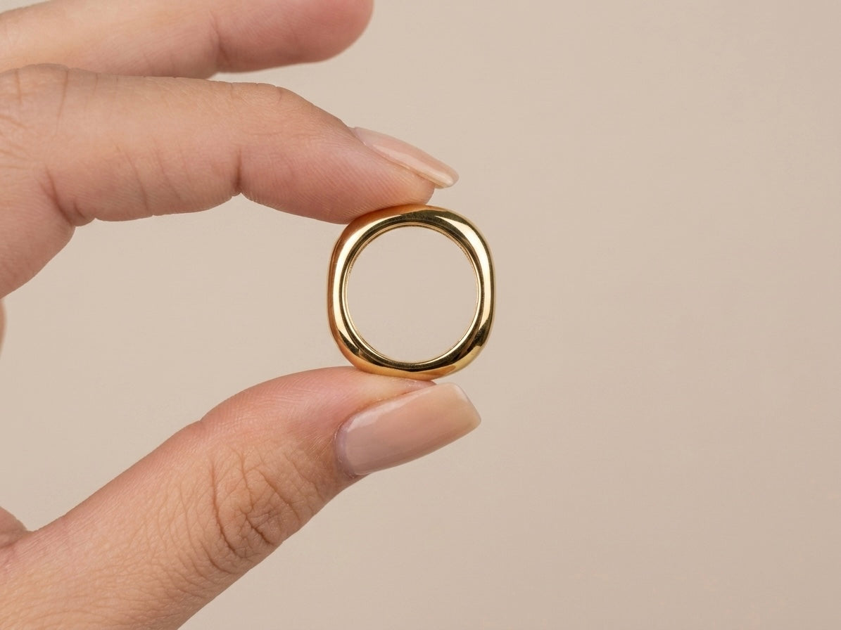 Anel com Zircônia Banhado a Ouro