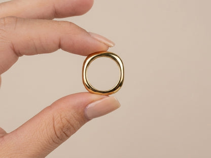 Anel com Zircônia Banhado a Ouro