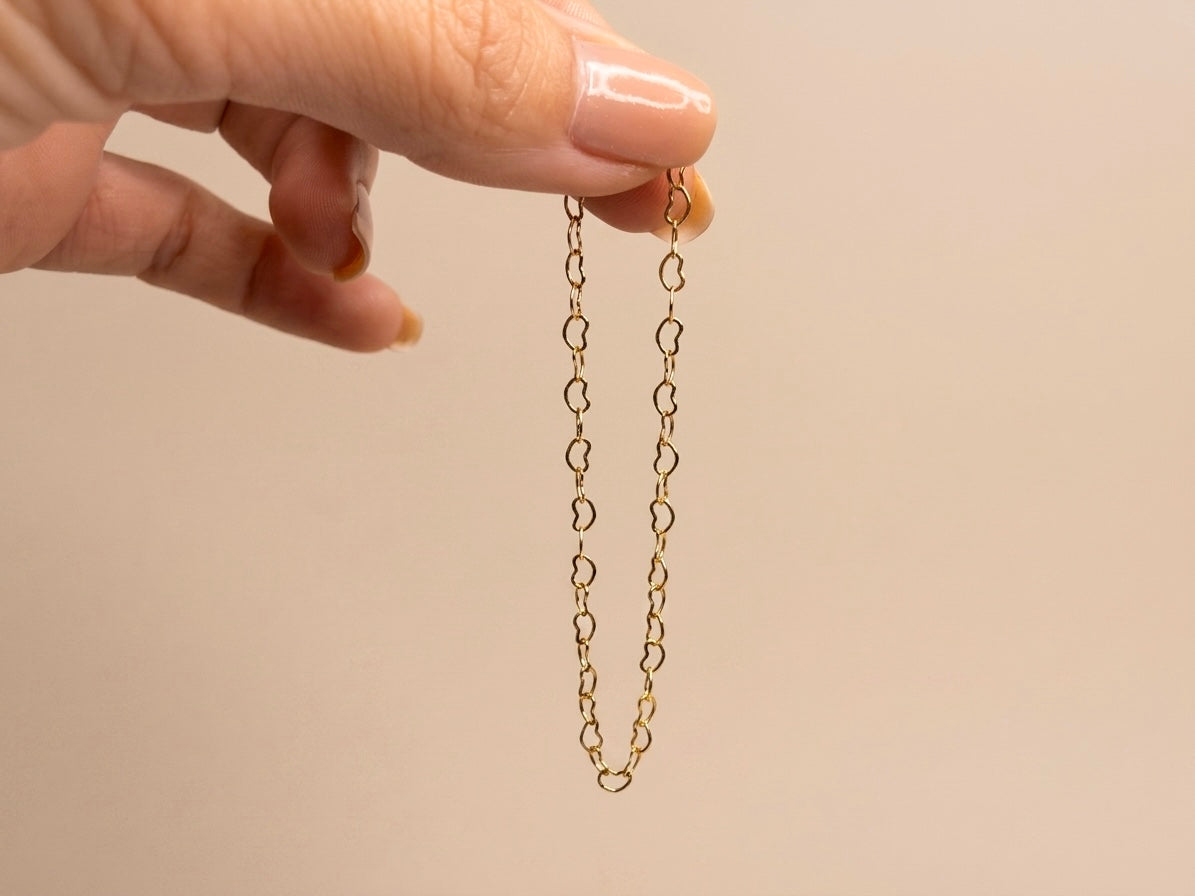 Pulseira Corações Vazados Banhada a Ouro 18k