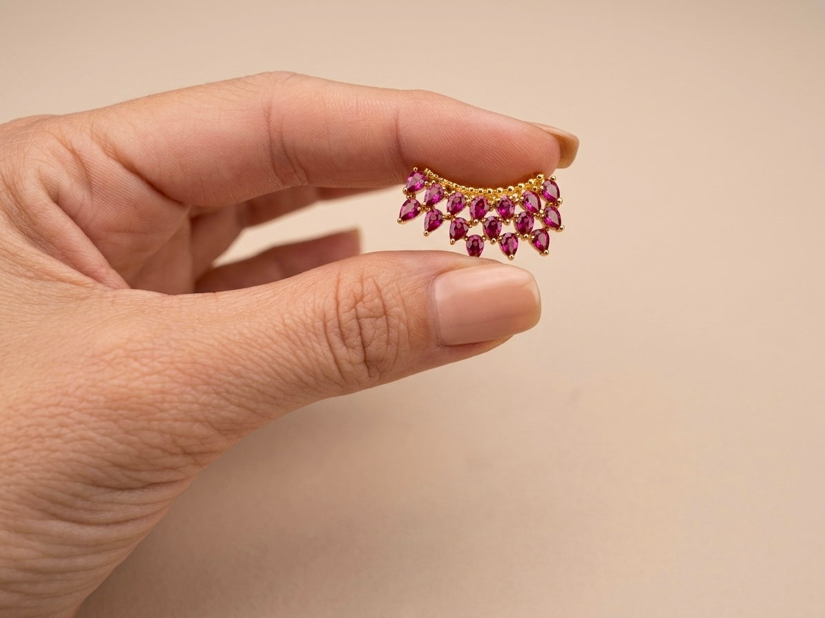 Brinco Ear Cuff Zircônia Rosa Gota Banhado a Ouro