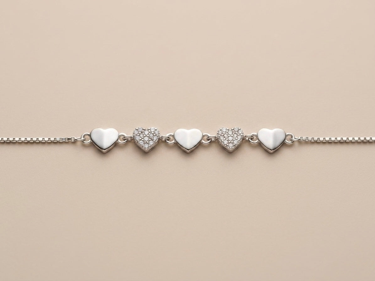 Pulseira Corações Cravejados Prata 925