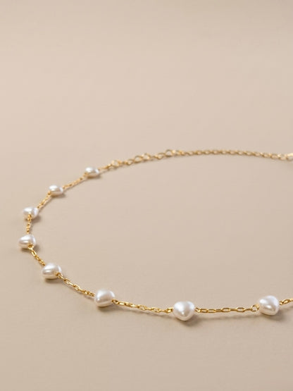 Choker Coração Pérolas Banhada a Ouro