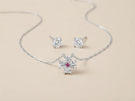 Conjunto Colar Flor e Brincos Ponto de Luz