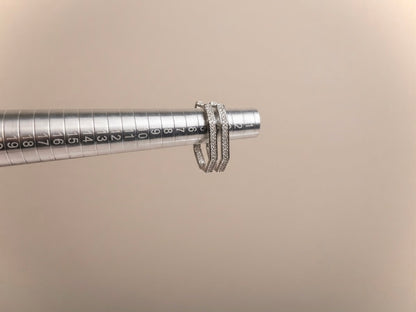 Brinco Argola Geométrica Cravejada em Prata 925