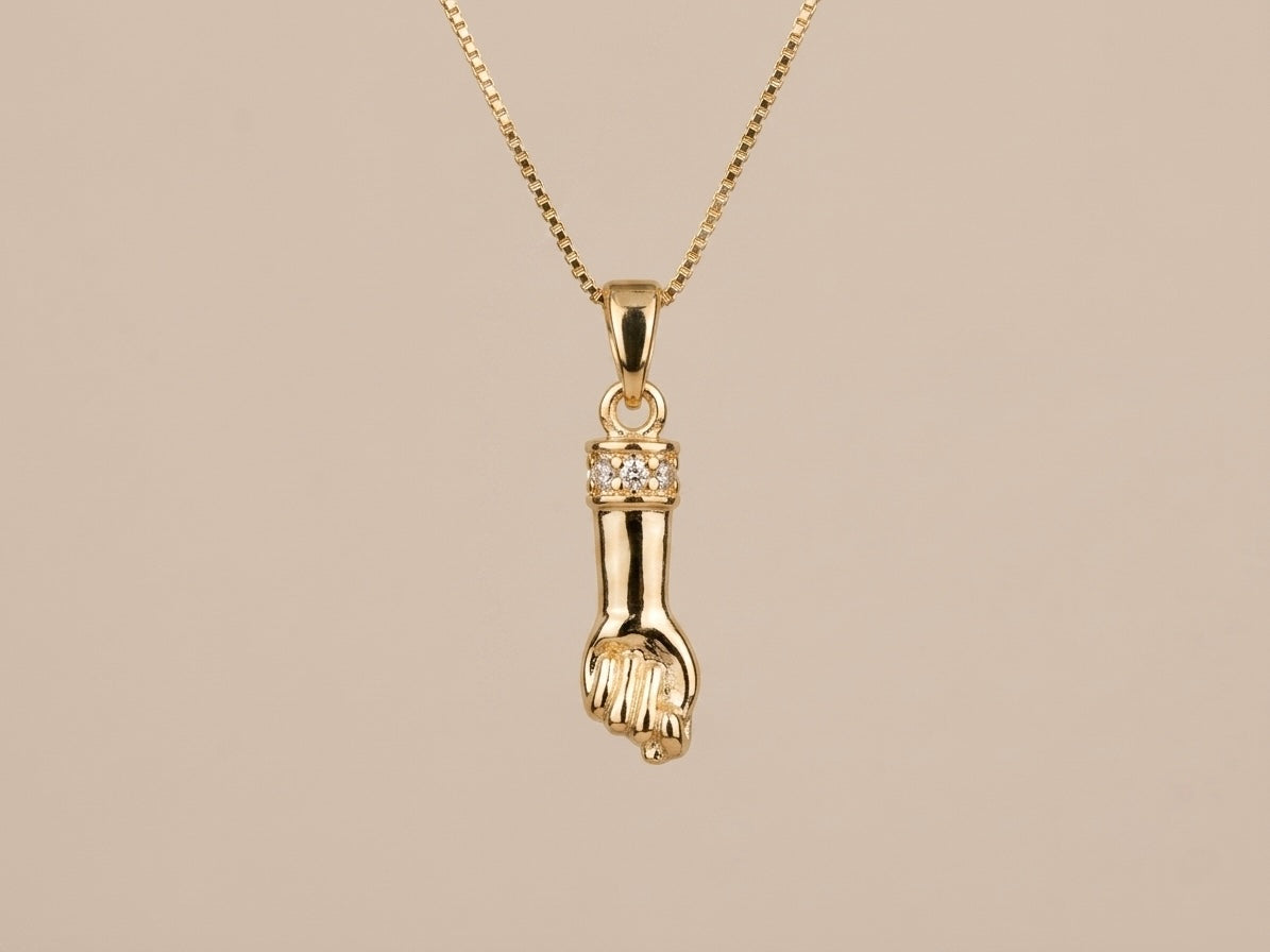 Colar Figa Cravejada Banhado a Ouro 18k
