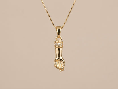 Colar Figa Cravejada Banhado a Ouro 18k