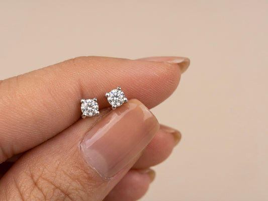 Brinco Segundo Furo Piercing 3.5mm Moissanite