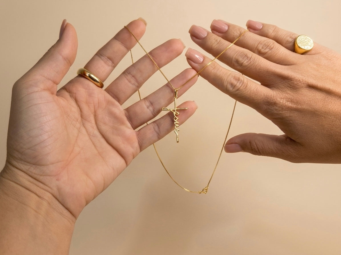 Colar Cruz Jesus Banhado a Ouro 18k