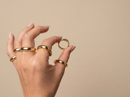 Anel com Zircônia Banhado a Ouro
