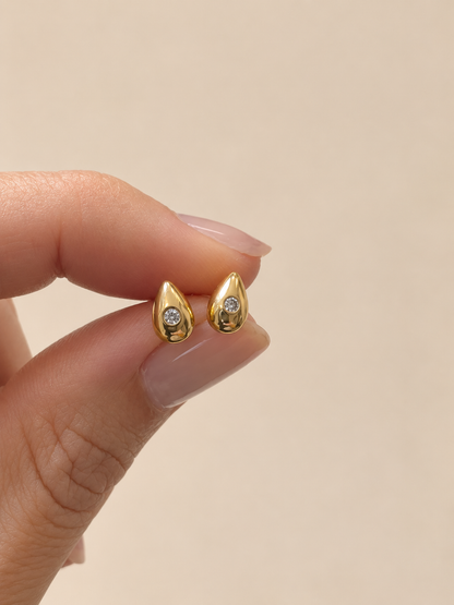 Brinco Gota com Zirconia