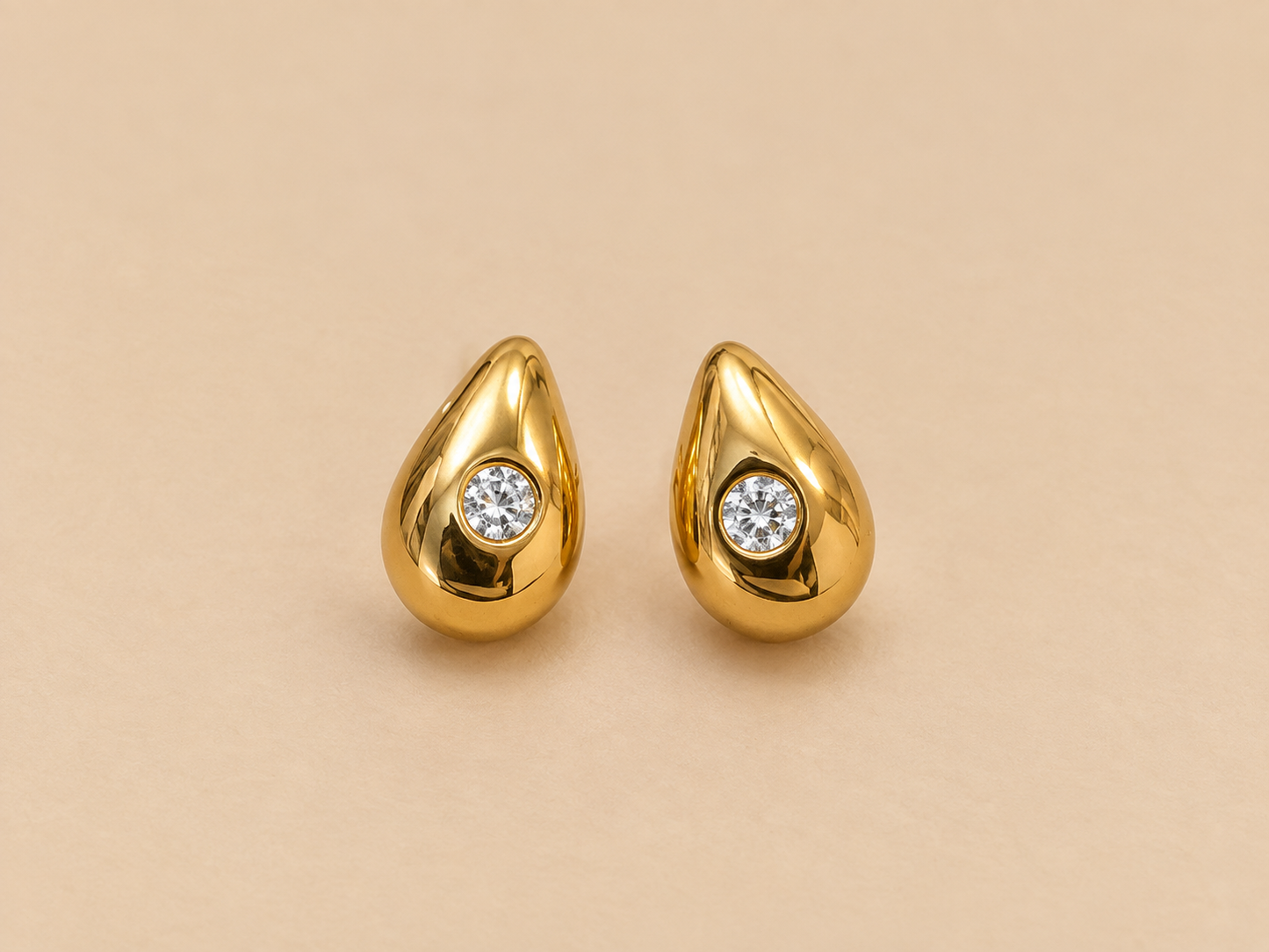 Brinco Gota com Zirconia