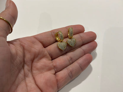 Argola com Pingente de Coração
